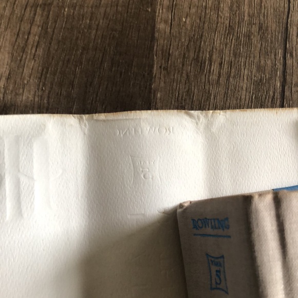 Harry Potter and the Order of the Phoenix 2003 Edition - Picture 5 of 9